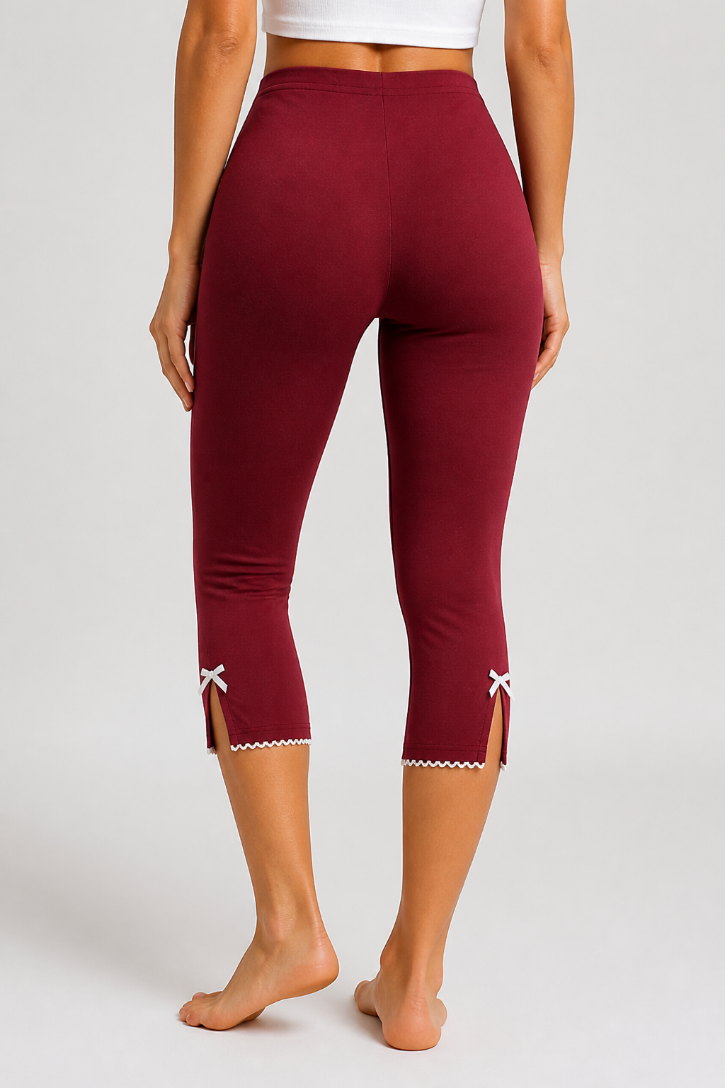 Lightweight Breathable Bow & Lace Capri Leggings