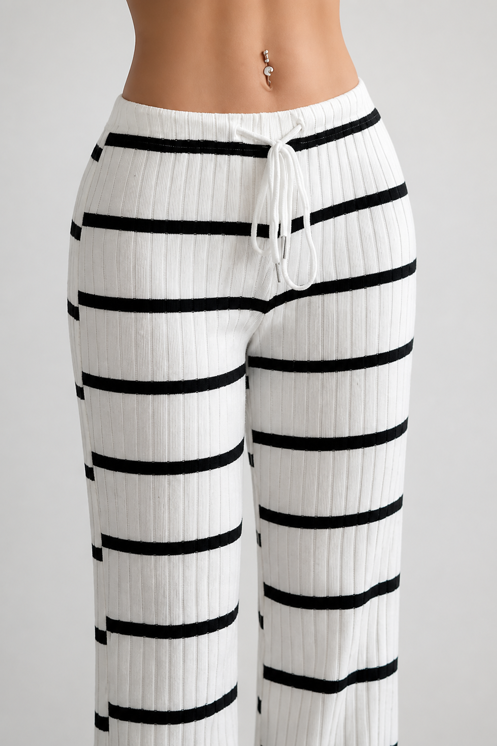 Skin-Friendly Breathable Color-Block Women's Straight-Leg Pants