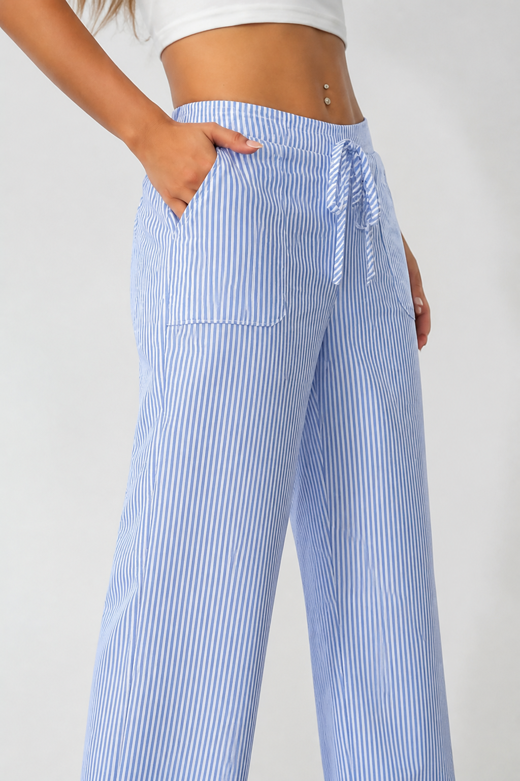 Lightweight Breathable Wide-Leg Pants With Pockets