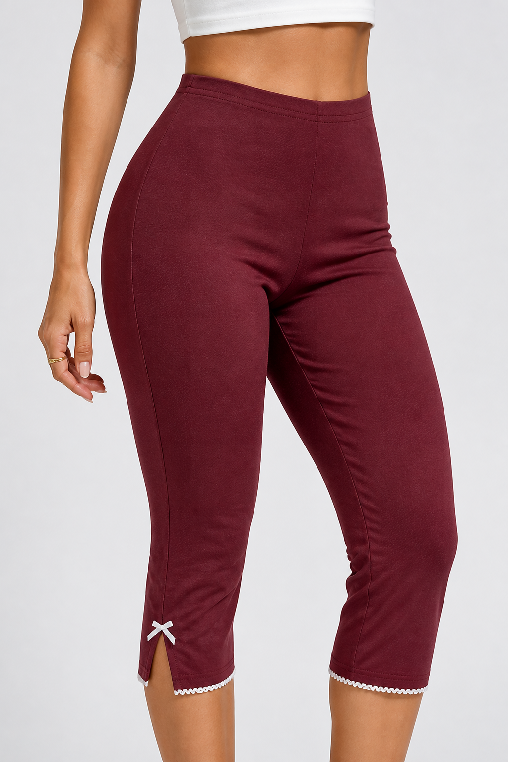 Lightweight Breathable Bow & Lace Capri Leggings