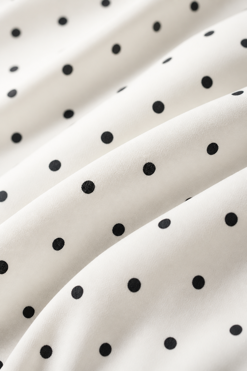 Waist-Cinching Lightweight & Breathable Long Polka Dot Dress